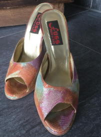 Worn by Lady Barbara : Colored mules with  13 cm high heels. The shoes were worn in private and for the updates. Manufacturer: FUSS. You can see an example series, where I wear the shoes, and also new big pictures when you click on the preview image. <br> <red>Just send me an email with the order number, you will then receive further information regarding the payment. I am also happy to answer any questions you may have about the order. The sale is private, the shipping is very discreet as registered mail or DHL package with tracking number. Parcel station, fantasy sender or shipping without tracking at your risk. Private sale: No exchange, no return. Delivery within Germany is free. abroad on request.</red></small>