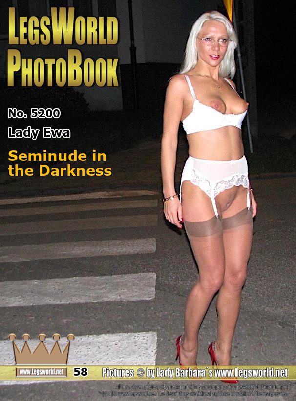 Ebook: 5200 - Lady Ewa
Seminude in the Darkness
The Lady walked through a dark Park only in white lingerie, sheer brown nylon stockings and red high-heeled pumps. Maybe the hot Polish is observed by wankers?