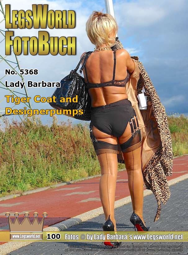 Ebook: 5368 - Lady Barbara
Tiger Coat and Designerpumps
For all friends of elegant dressed women. Here I am walking in elegant fur and exclusive designerpumps. On my legs I wear ultra sheer nylons on a girdle and in my hand I hold a croco bag from the sixties. Sometimes I leave the coat wide open, so bypassing motorists can see my stockings and my panties.