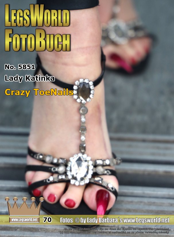 Ebook: 5851 - Lady Katinka
Crazy ToeNails
Today Katinka put very long toenails on her big toes and put on black street sandals on her feet. With a black leggins and a short winter jacket over her tied, bare boobs, she then went to the S-Bahn station in Meckenheim and was posing with bare boobs. Want to see other crazy nails? Write us your ideas.