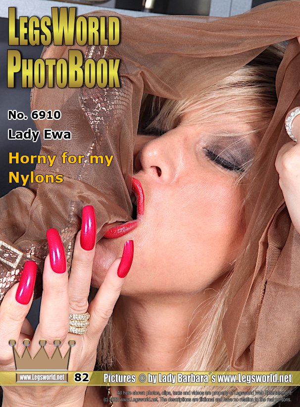 Ebook: 6910 - Lady Ewa
Horny for my Nylons
Lady Ewas shaved vagina is already quite swollen when she wraps a pair of elegant pointed pumps in my recently worn nylon stockings in the heels studio and starts playing with the shoes on her slit. The blond Polish wears sheer brown nylon stockings and a transparent negligee. Also in the video you can see how she pushes the nylon pumps into her wet pussy. Will she have an orgasm while doing this or is she just the cool exhibition Lady?